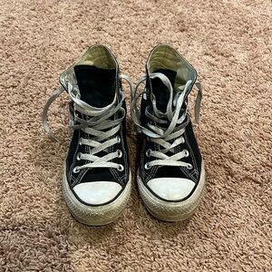 Black converse